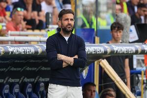 半岛体育下载-米体：法布雷加斯将留在科莫，继续执教球队至少一年