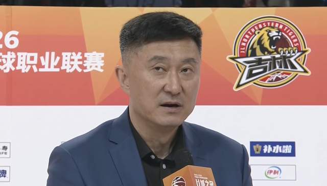 半岛体育下载-广东21分大胜！强援怒砍42分7板8助，杜锋却难高兴起来，有人伤退