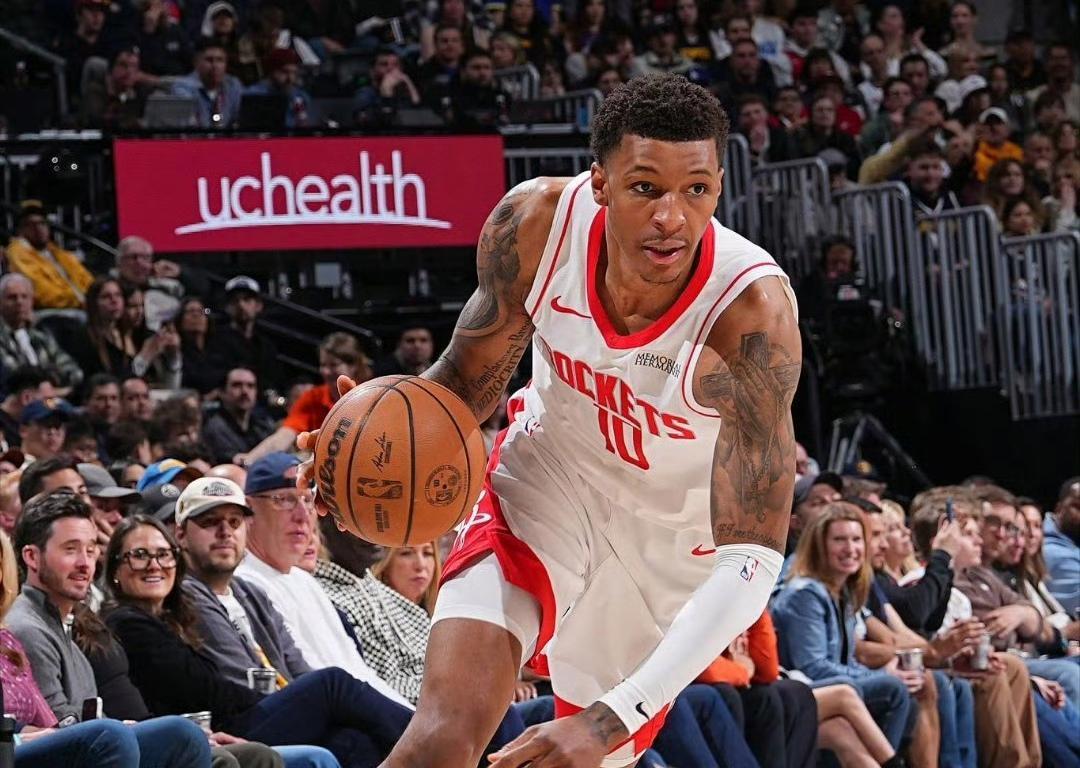 半岛体育官网-火箭36分惨败！一场耻辱的失利，杜兰特仅10分，约基奇划水轰三双